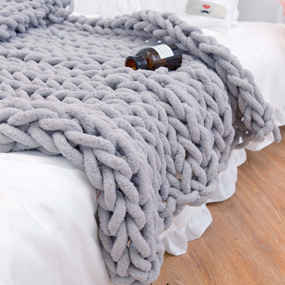 Chunky Knit Weighted Blanket – Cozy Calming Comfort